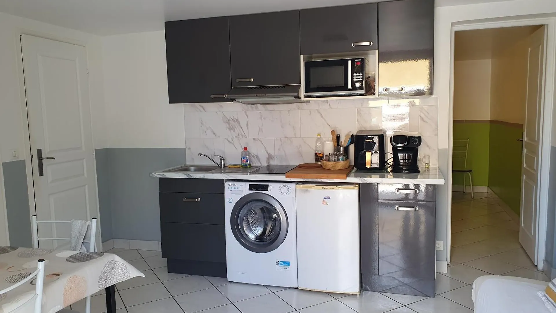 Appartement Independant Dans Maison Avec Parking Gratuit Grasse Apartment